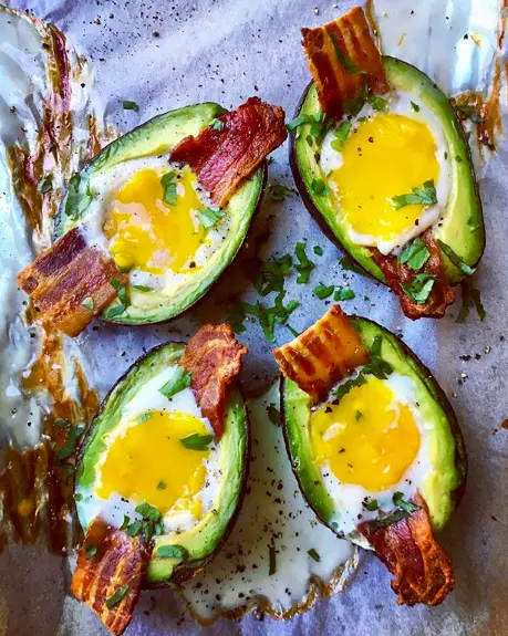 21 Avocado Keto Recipes - Low Carb Image