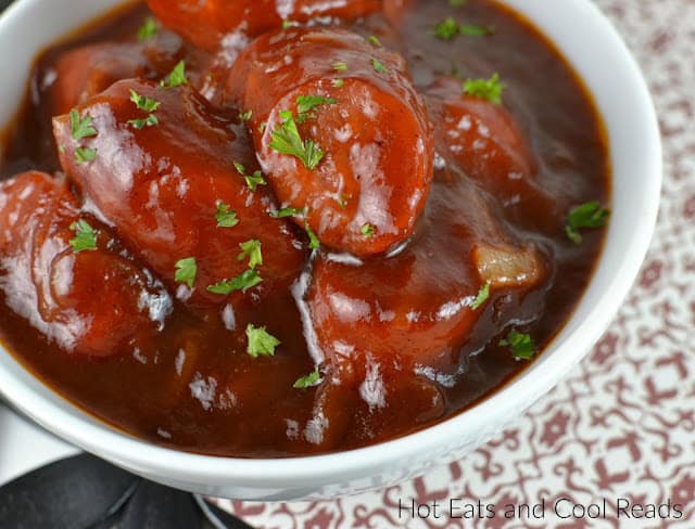 21 Slow Cooker Appetizers Image