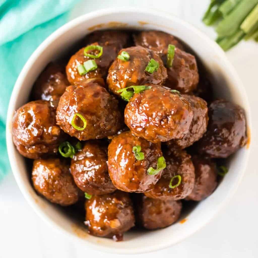 21 Slow Cooker Appetizers Image