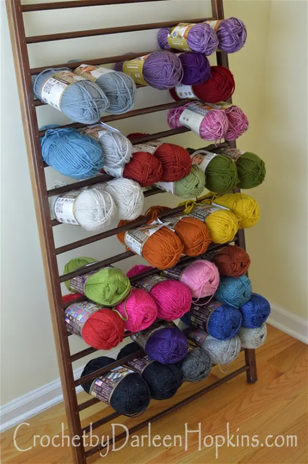 10 DIY Yarn Holder Ideas Image