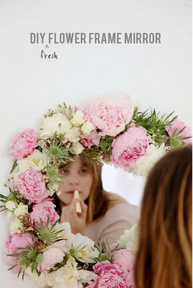 11 DIY Flower Mirror Ideas Image
