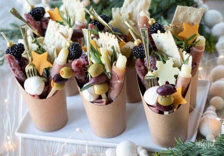 22 Christmas Charcuterie Board Ideas Image