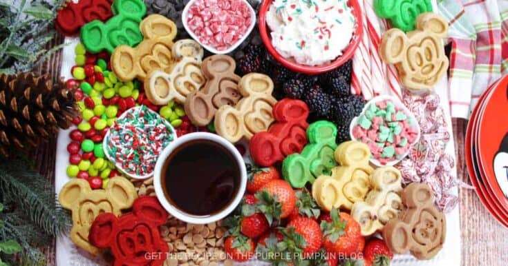 22 Christmas Charcuterie Board Ideas Image