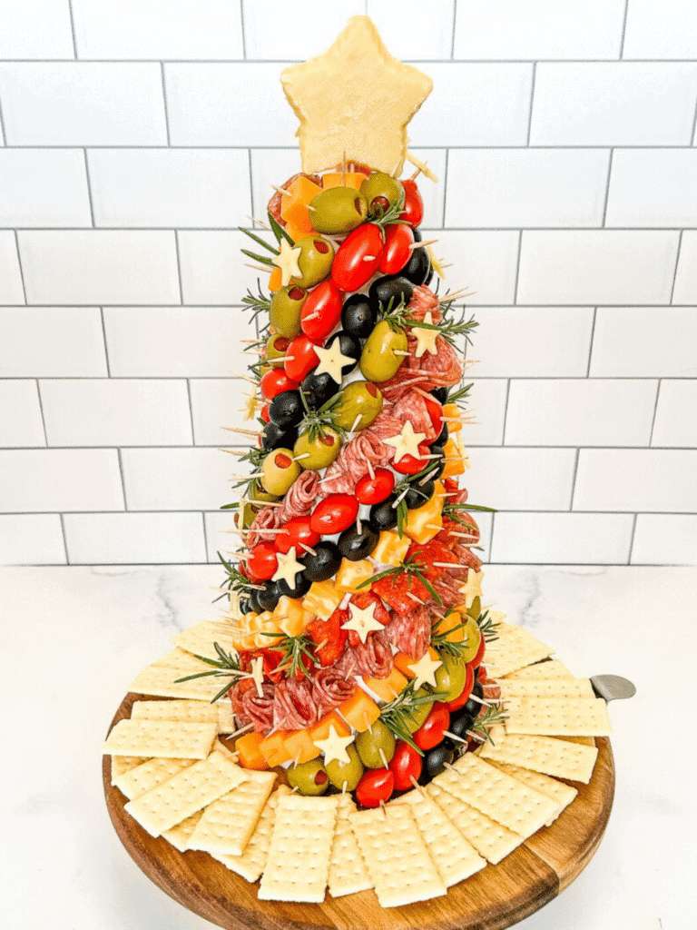 34 Christmas Party Food Ideas & Snacks Image